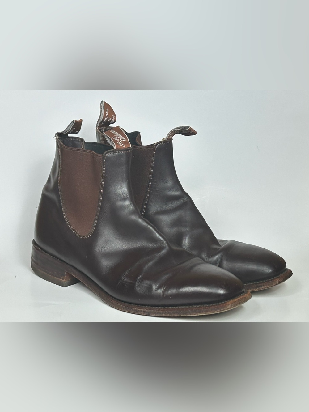 RM Williams Australia GCF Dark Brown Leather Chelsea Boots - Men 10g